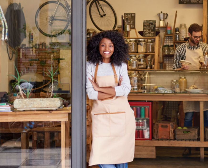 woman_at_shop_smiling